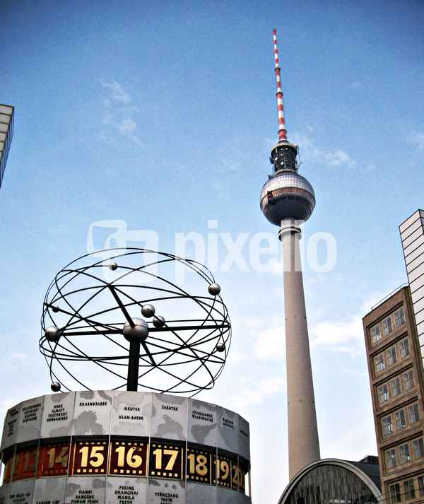 WeltZeitUhr und Fernsehturm