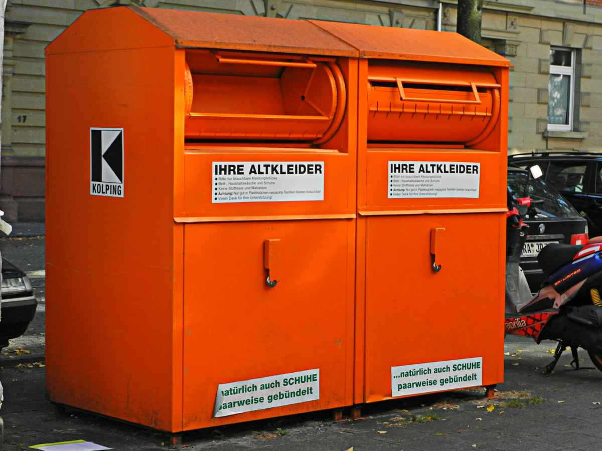 Altkleidersammler