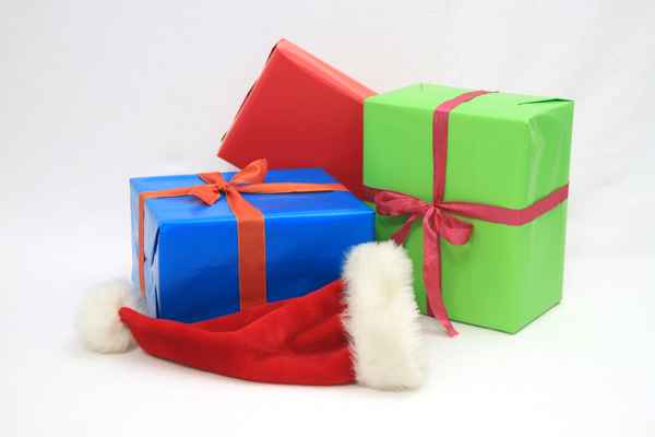 Weihnachtsgeschenke mit Mütze