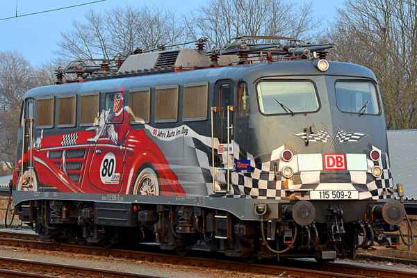 80 Jahre Auto im Zug