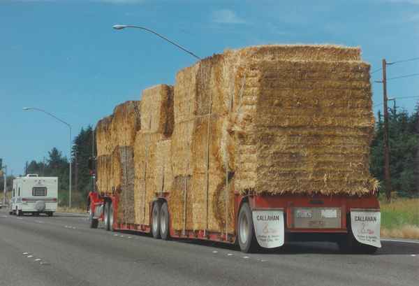 Strohtransporter
