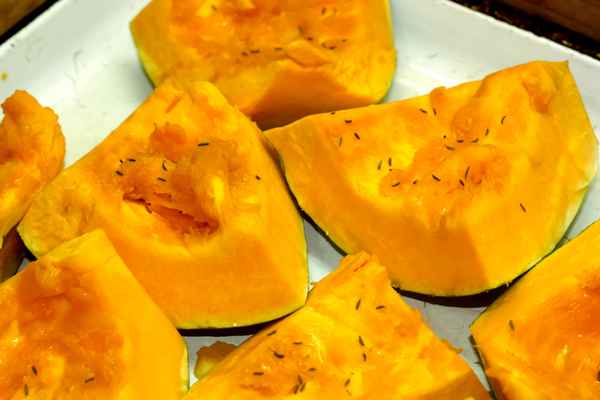 Ofenkürbis mit Kümmel