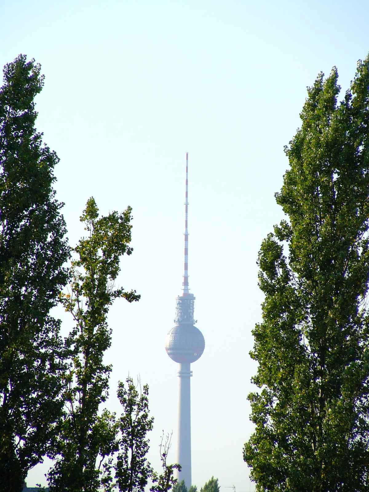 Berliner Fernsehturm am Alex