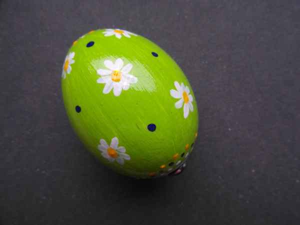 Grünes Osterei