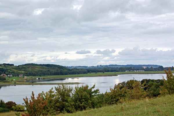 Der herbstliche Zicker See auf Rügen