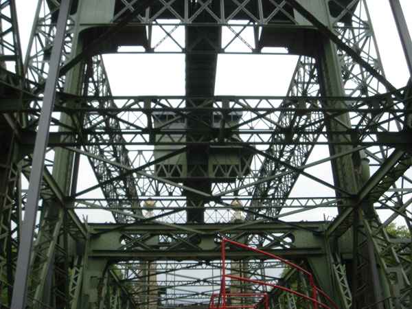 ALTES SCHIFFSHEBEWERK HENRICHENBURG