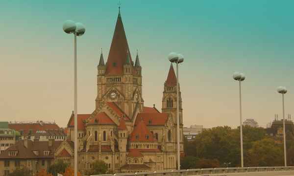 Franz-von-Assisi-Kirche (Wien)