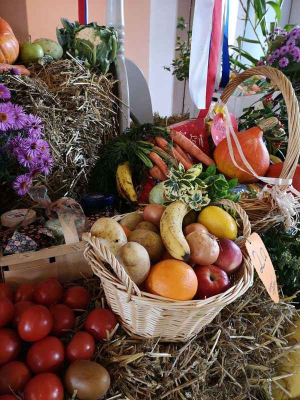 Erntedank in der Kirche