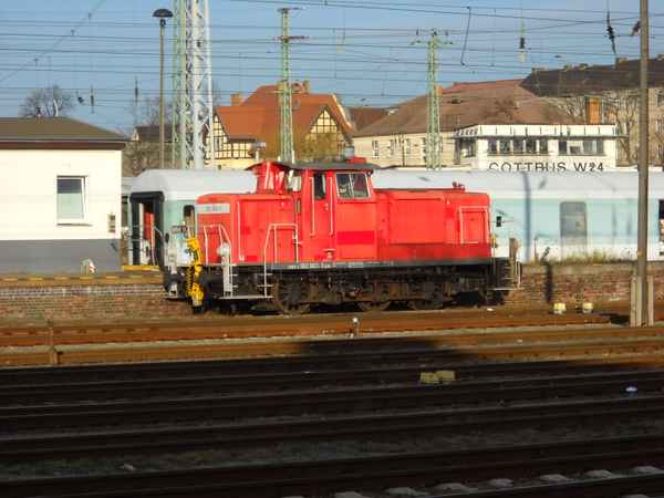 362 863 im Rangierdienst in Cottbus