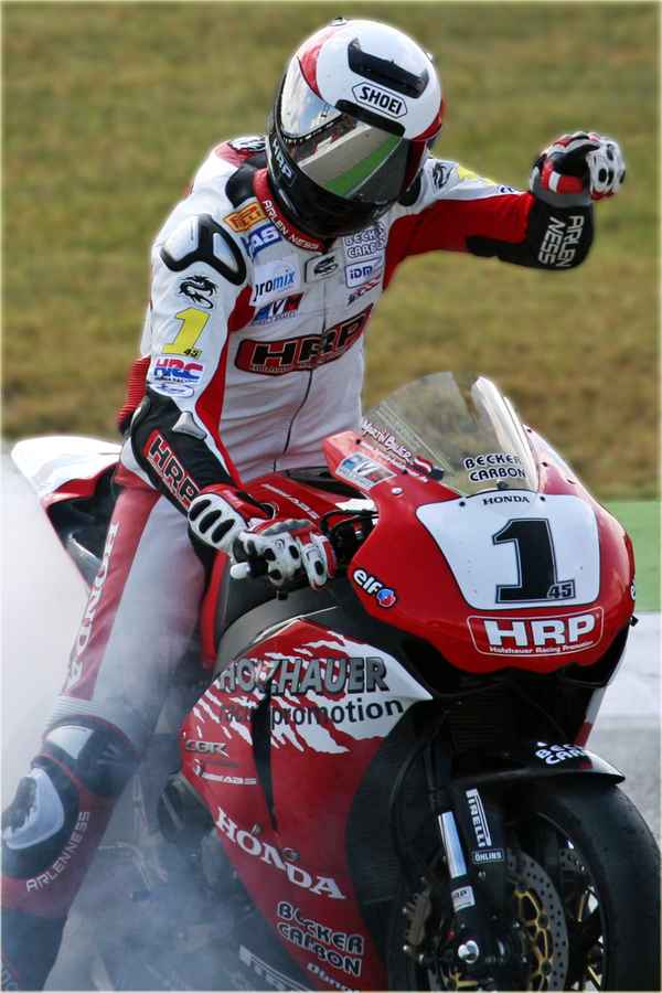 IDM SUPERBIKE Martin Bauer