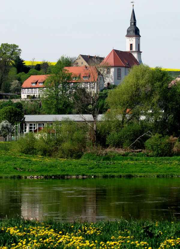 St.-Michaelis-Kirche Zehren
