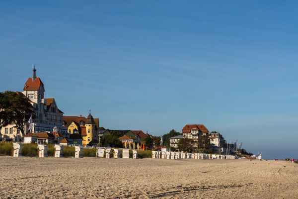 Strandkörbe in Wartestellung