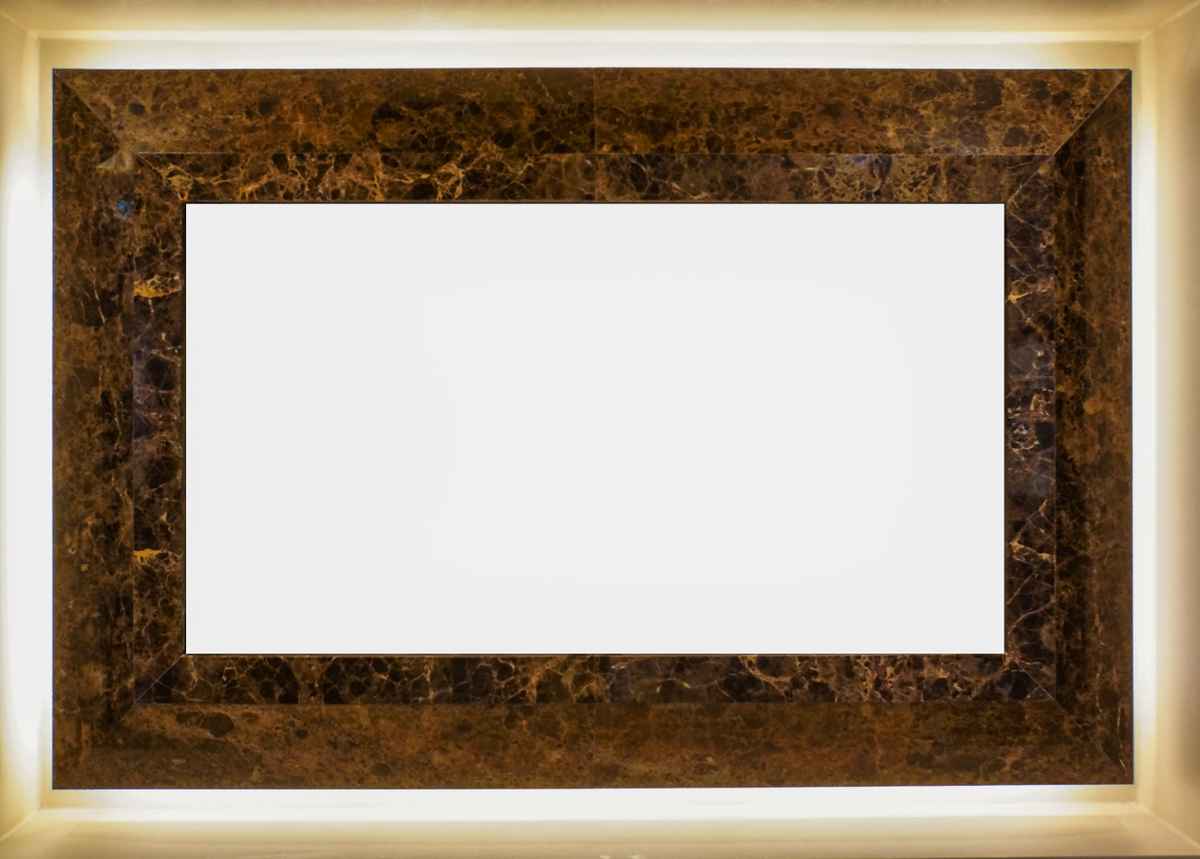 Marmor-Rahmung (Schaufenster) hinterleuchtet