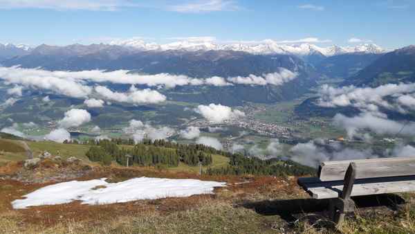 Über den Wolken - Blick auf Bruneck