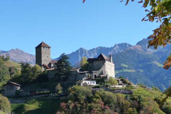 Schloss Tirol