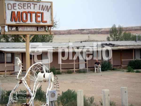 Desert Inn Motel