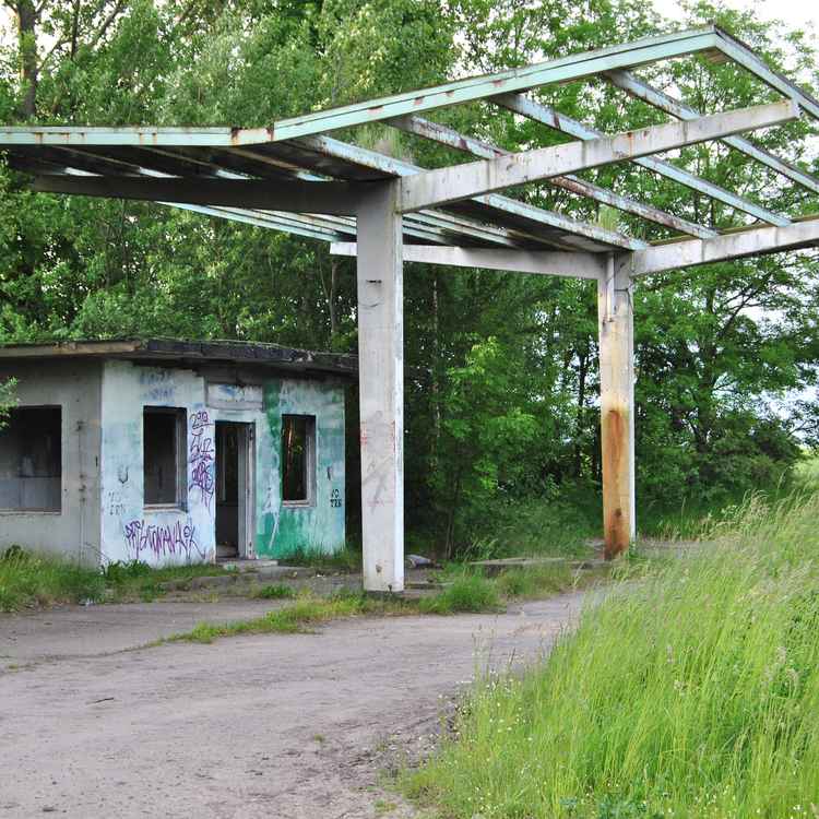 Verlassene Tankstelle