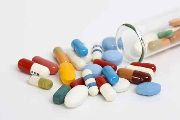 Tabletten aus dem Reagenzglas