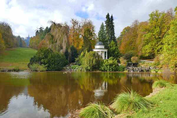 Bergpark Wilhelmshöhe im Herbst