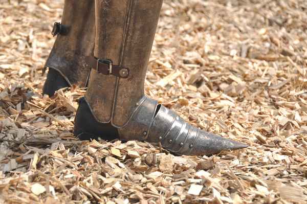 Schuhe vom Ritter