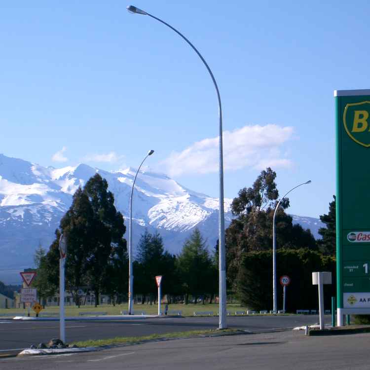 Berg feat British Petrol