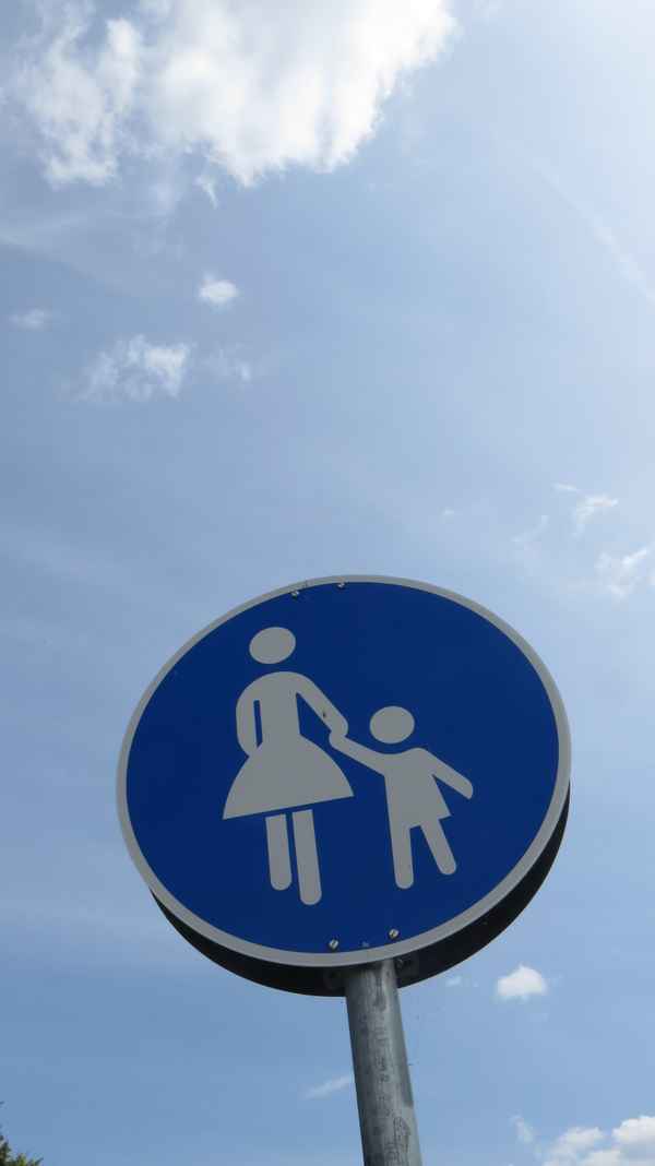 Schild Fußgänger