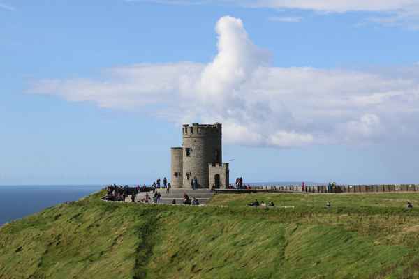 Cliffs of Moher - O'Brien's Tower