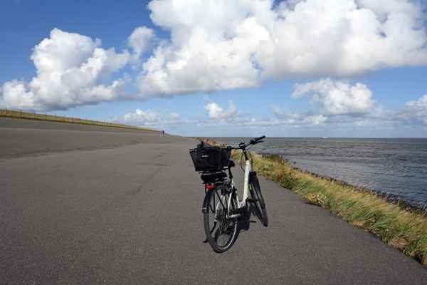 Deichtour von Lauwersoog nach Moddergat