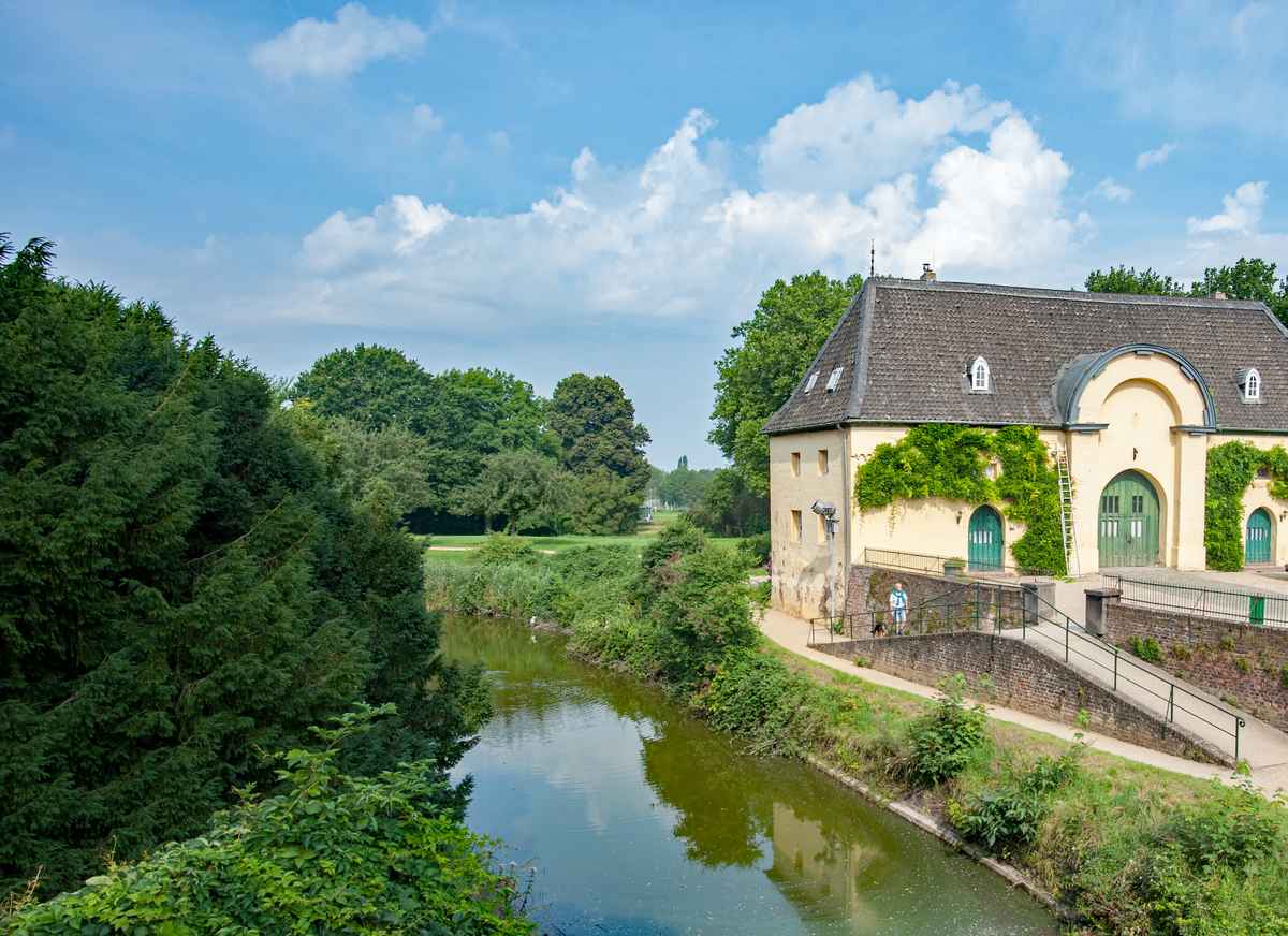 Burg Linn - Vorburg Nebengebäude
