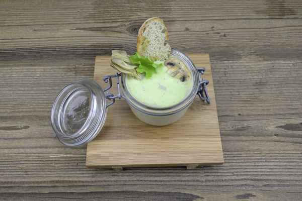 Artischocken-Champignon-Süppchen
