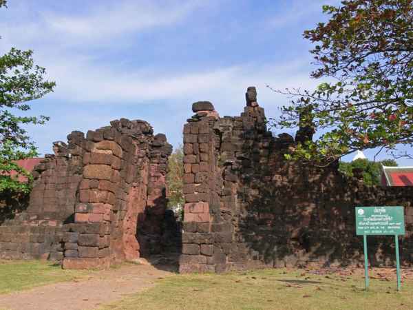Siegestor in Phimai, Thailand