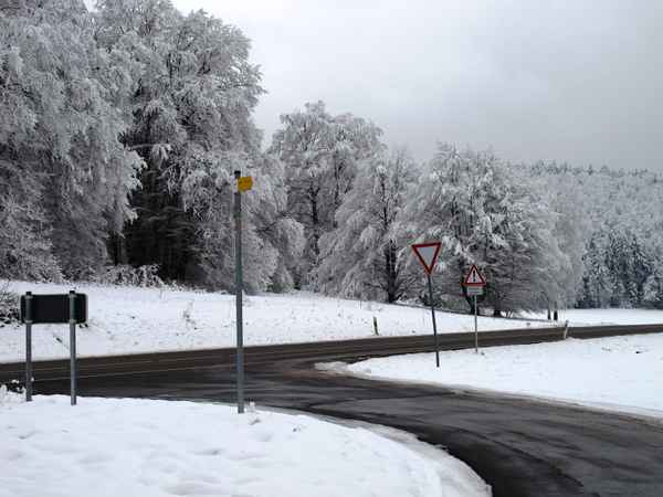 Gib acht auf den Verkehr