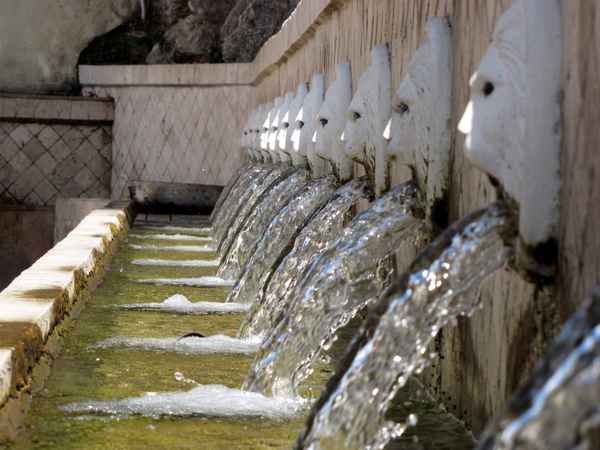 Löwenbrunnen in Spili