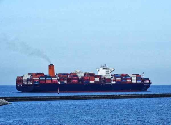 Containerriese