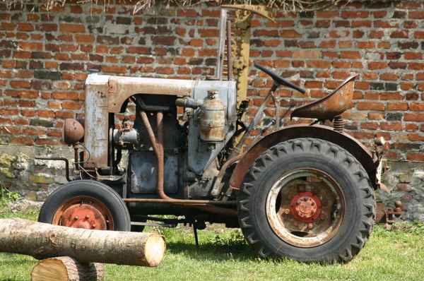 Alter Traktor