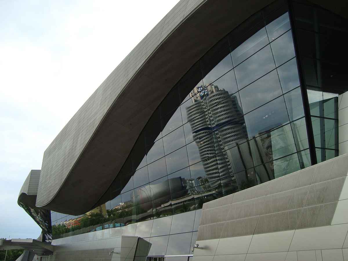 Spiegelungen in München