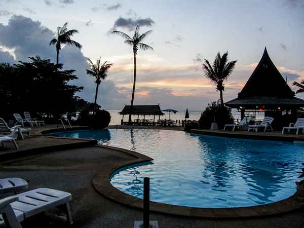 Sunset am Pool