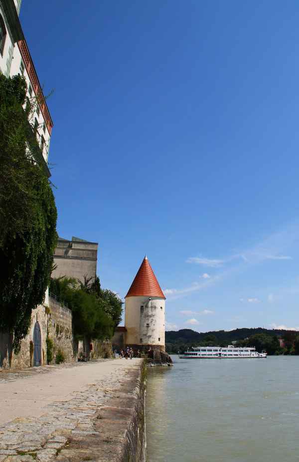 Passau - Am Innkai 02