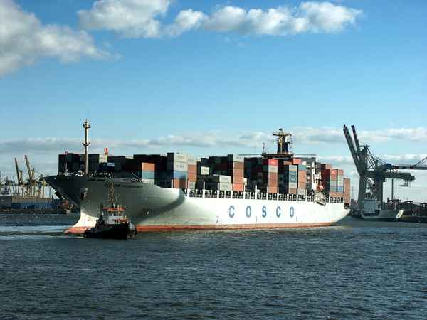die - Cosco Hamburg -