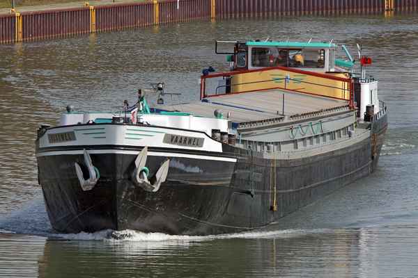 Binnenschiff Vaarwel