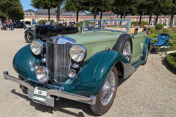 MG im Schloßpark Schwetzingen