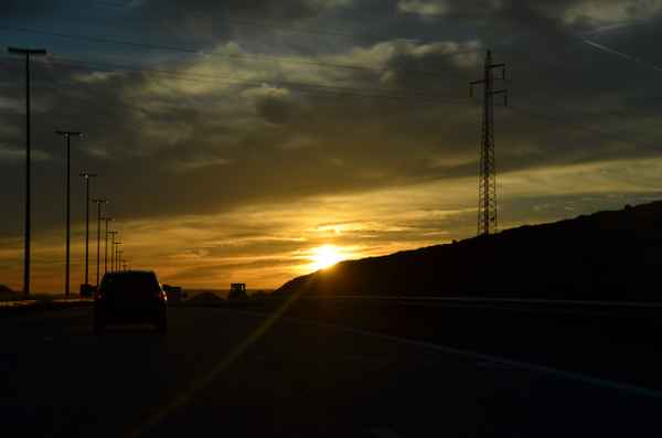 morgens auf der Autobahn