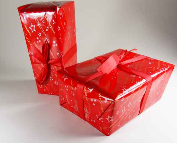 Geschenke rot 2