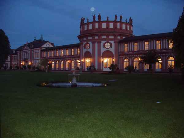 Biebricher Schloss (wiesbaden)