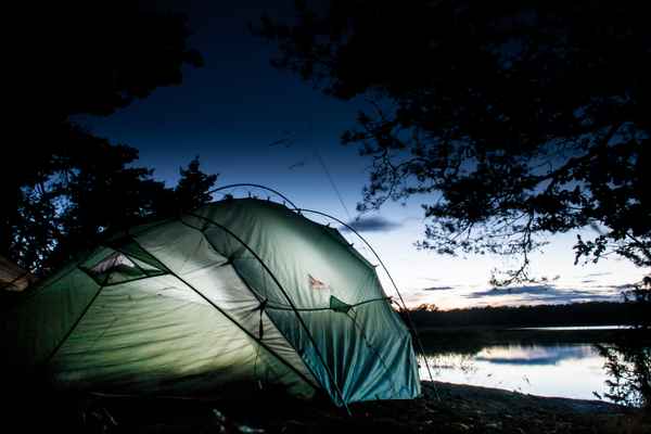Insel-Camp in den schwedischen Schären St. Anna