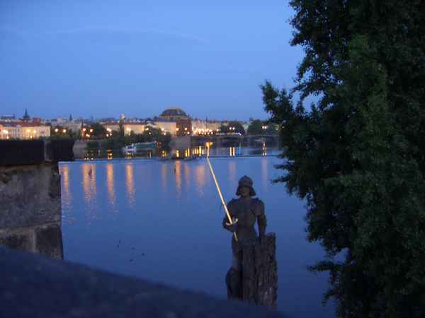 Der Wächter der Karlsbrücke