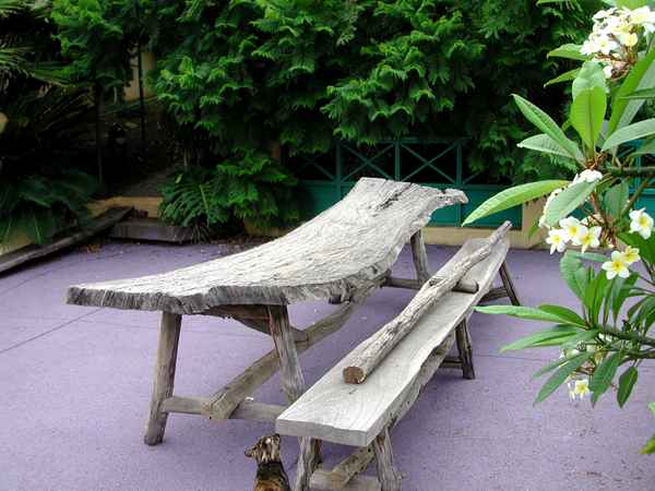 Die Tische biegen sich