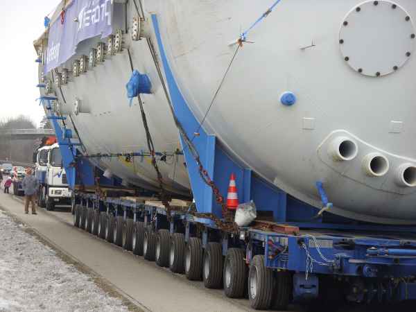 Gigant der Landstrasse