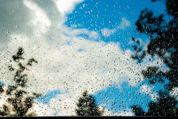 Regentropfen auf dem Fenster