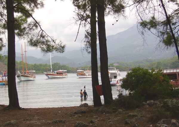. . . am Strand von Phaselis . . .